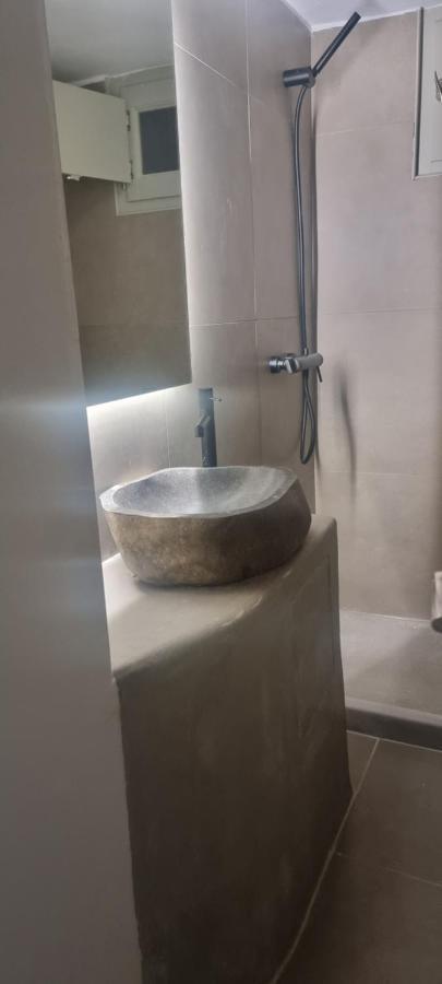 Guru Accommodations Mykonos Town ภายนอก รูปภาพ