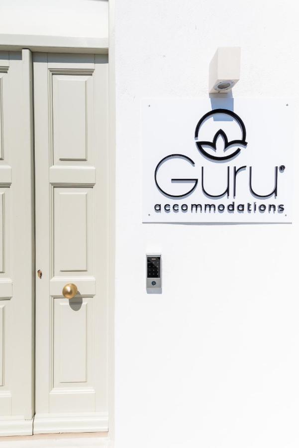Guru Accommodations Mykonos Town ภายนอก รูปภาพ