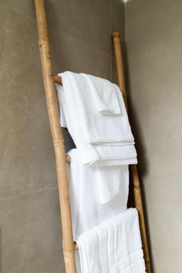 Guru Accommodations Mykonos Town ภายนอก รูปภาพ