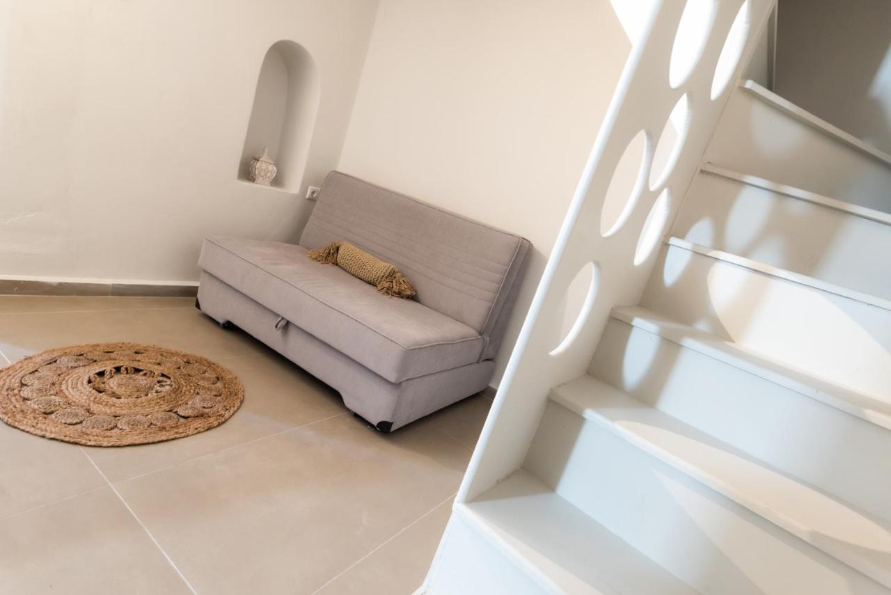 Guru Accommodations Mykonos Town ภายนอก รูปภาพ