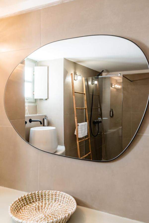 Guru Accommodations Mykonos Town ภายนอก รูปภาพ
